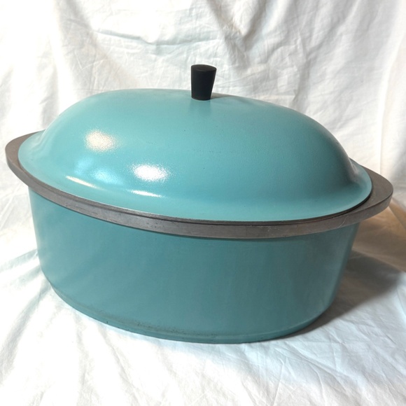 Vintage 1950's CLUB brand Heavy Duty Cast Aluminum Oval Turquoise Roasting Pan - Picture 2 of 11